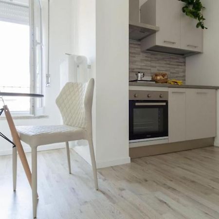 One Flat/Studio,Busto ArsizioCenter,With Terrace Exterior photo